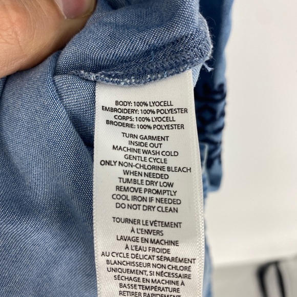 BeachLunchLounge Chambray Embroidery Dress Boho - Picture 3 of 4